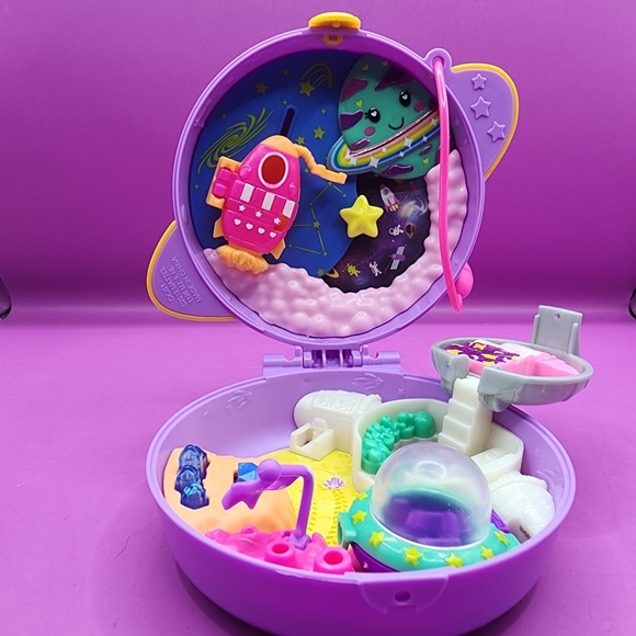 Mattel Other - 2019 Polly Pocket Saturn Space Explorer Compact Playset